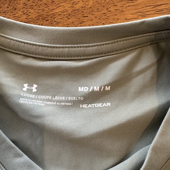 Under Armour Women's Cropped Tank - Sage Green - Size M - Picture 3 of 3